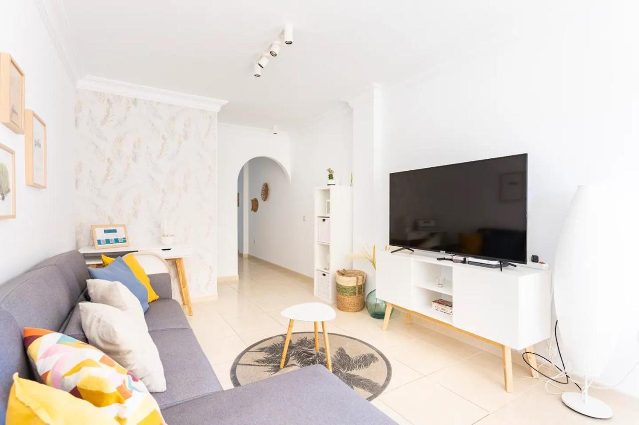 Amplio y cómodo apartamento en Callao Salvaje. Exterior foto
